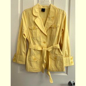 Cotton Spring Button Down, w/belt Jacket, Size L.